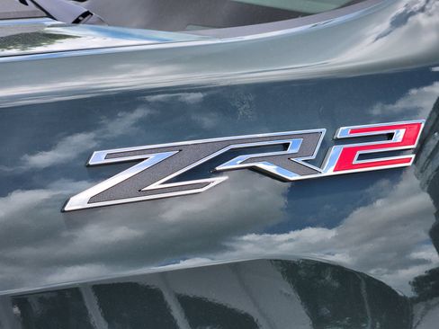 New 2026 Chevrolet Silverado 2500 ZR2 AWD/4WD image 12