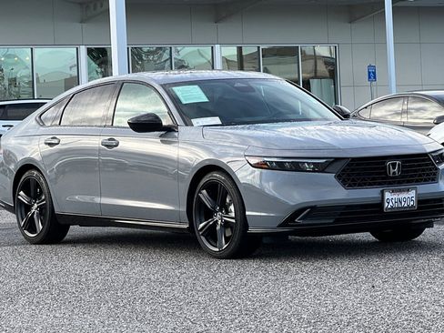 Certified 2025 Honda Accord Sport image 6