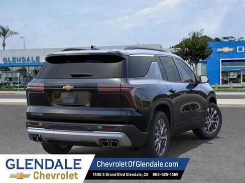 New 2026 Chevrolet Traverse LT w/ Sun and Wheel Package image 4