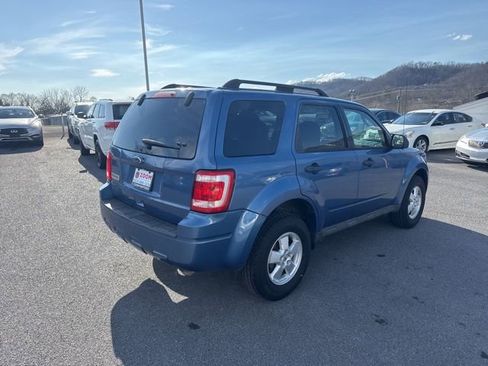Used 2010 Ford Escape XLT image 8