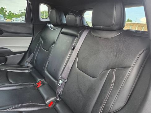 Used 2025 Jeep Compass Limited AWD/4WD image 22