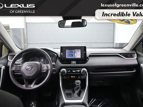 Used 2019 Toyota RAV4 XLE w/ Convenience Package FWD image 25