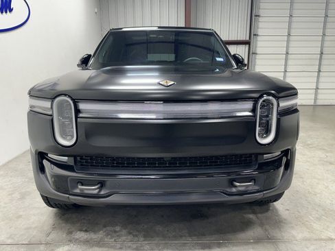 Used 2026 Rivian R1S Premium AWD/4WD image 26