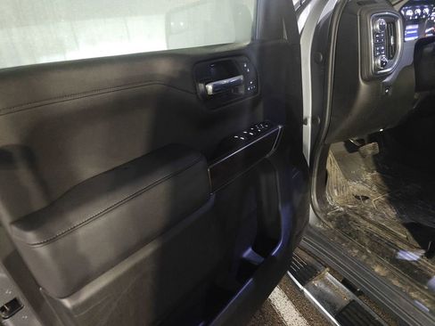 Used 2022 GMC Sierra 1500 SLT w/ SLT Premium Package image 8