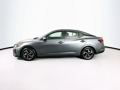 Used 2024 Nissan Sentra SV image 4