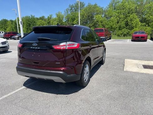 Used 2024 Ford Edge SEL w/ Convenience Package AWD/4WD image 11