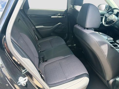 Used 2024 Kia Seltos S FWD image 26