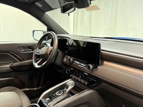 Used 2023 Chevrolet Colorado LT w/ LT Convenience Package image 15