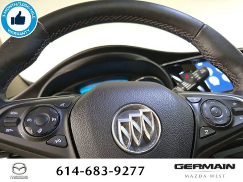 Used 2017 Buick Envision Essence FWD image 24