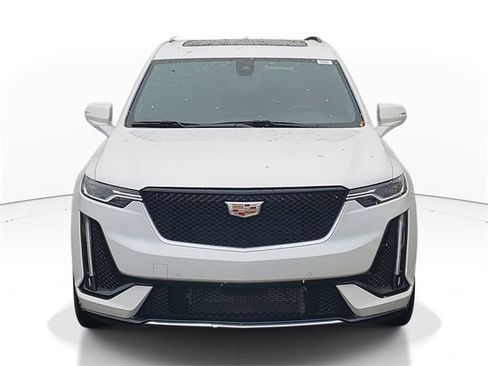 Certified 2025 Cadillac XT6 Sport w/ LPO, Floor Liner Package image 5