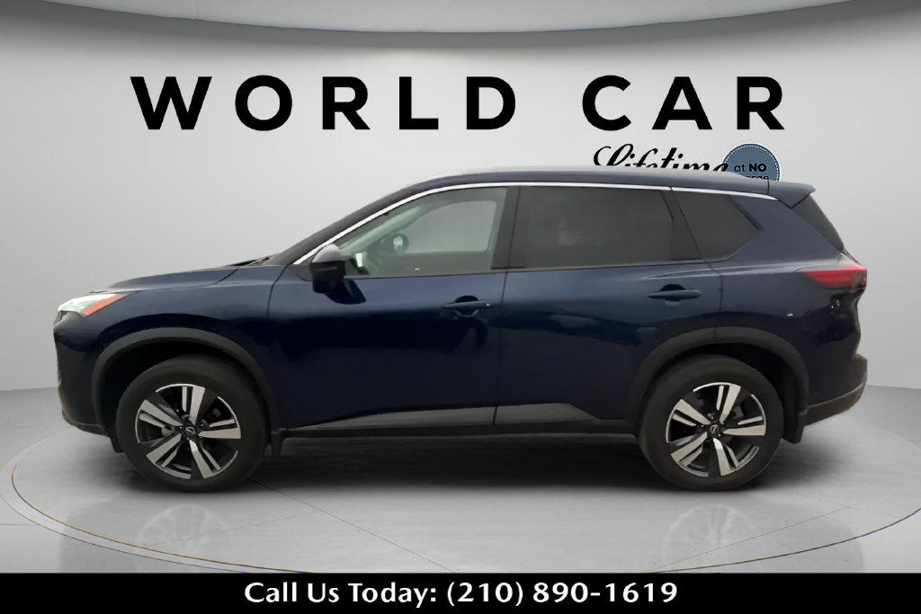 Used 2024 Nissan Rogue SL w/ SL Premium Package FWD image 11