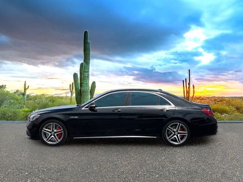 Used 2019 Mercedes-Benz S 63 AMG S 4MATIC Sedan image 3