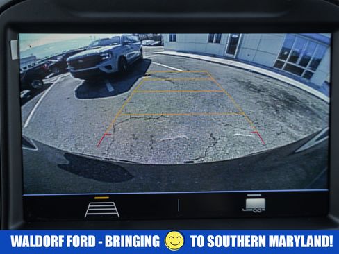 Used 2022 Chevrolet Silverado 1500 LT image 91