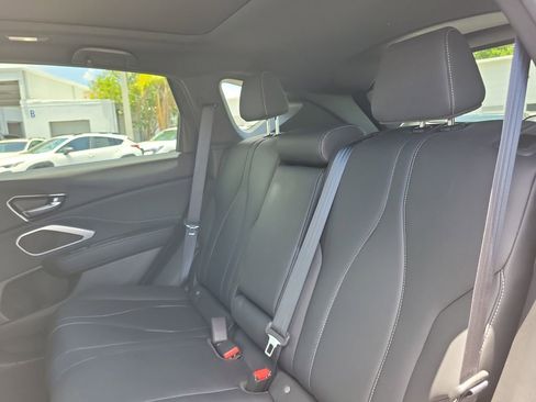 Used 2025 Acura RDX SH-AWD image 10
