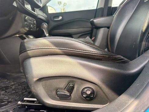 Used 2020 Jeep Compass Limited image 14