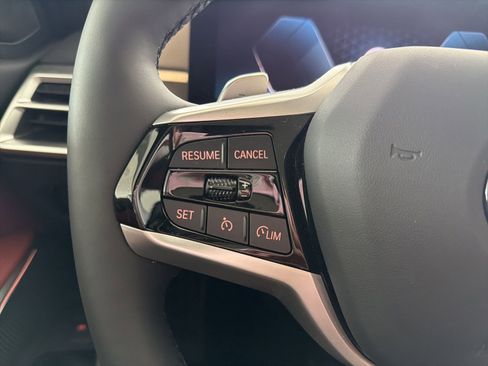 Used 2025 BMW 330i xDrive Sedan w/ M Sport Package image 19