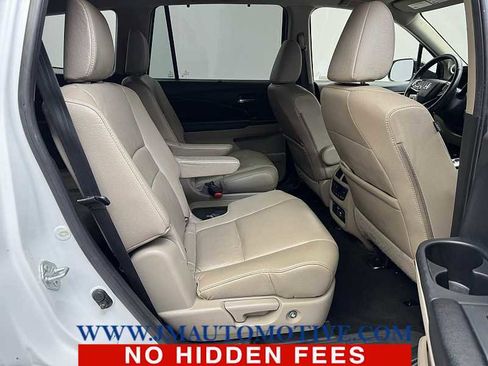 Used 2022 Honda Pilot Touring image 21