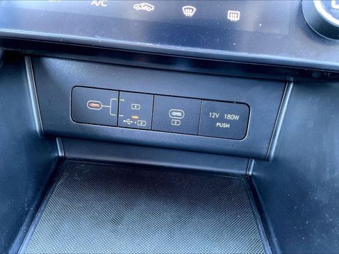Used 2025 Hyundai Sonata SEL FWD image 29