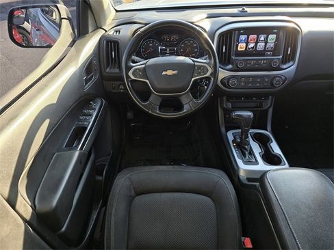 Used 2018 Chevrolet Colorado LT image 17