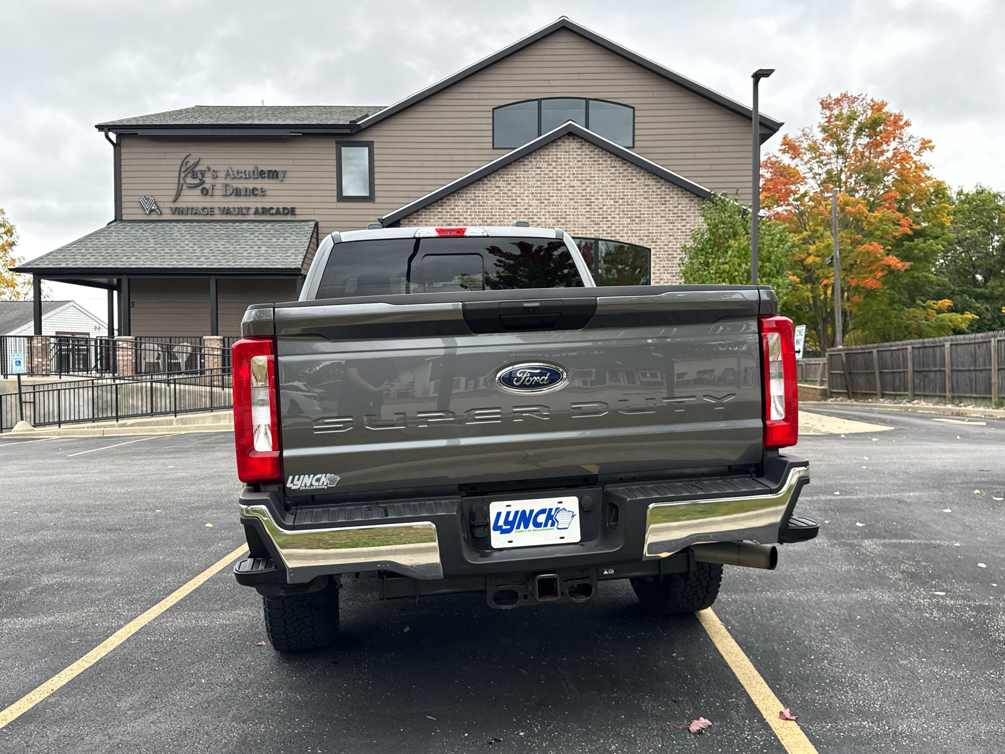 Used 2024 Ford F250 XLT AWD/4WD image 5