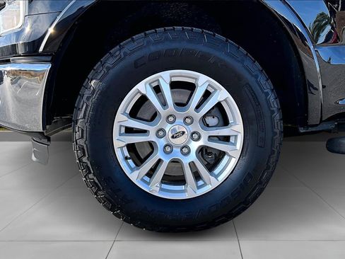 Used 2016 Ford F150 Lariat w/ Equipment Group 501A Mid image 38