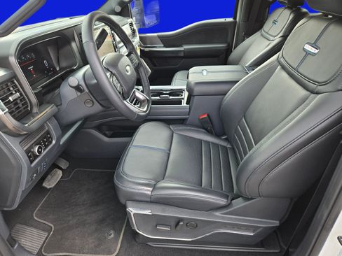 Used 2026 Ford F450 Platinum AWD/4WD image 18