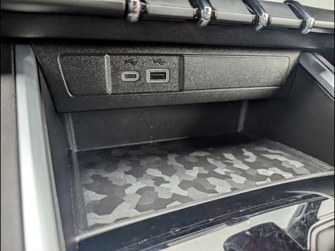 Used 2024 Chevrolet Colorado Trail Boss w/ Advanced Trailering Package image 16