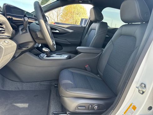New 2026 Buick Envista Preferred w/ Convenience I Package image 18