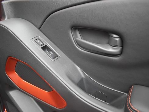 New 2026 Nissan Frontier PRO-4X w/ Pro-4x Convenience Package image 25