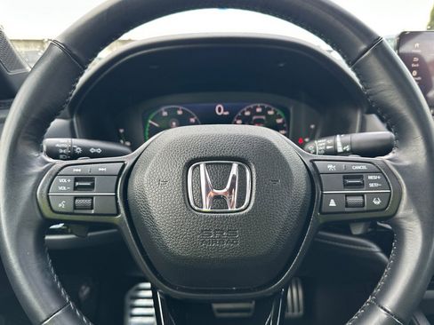 Used 2025 Honda Accord Sport image 26