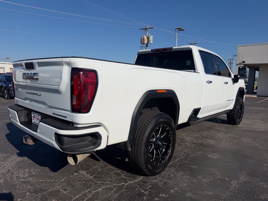 Used 2021 GMC Sierra 3500 Denali w/ Denali Ultimate Package AWD/4WD image 3