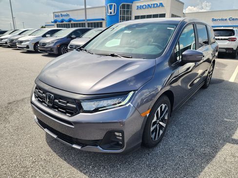 New 2026 Honda Odyssey EX-L image 2