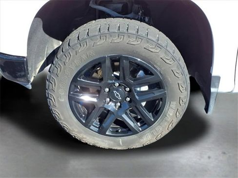 Used 2024 Chevrolet Silverado 1500 Custom Trail Boss image 22