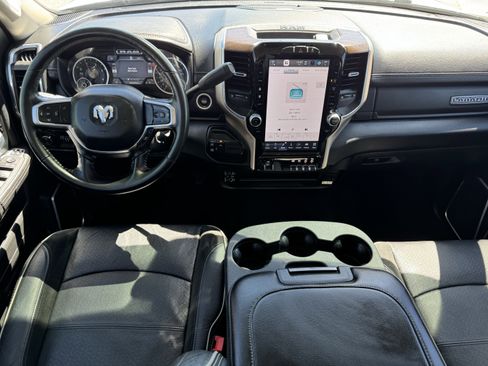 Used 2024 RAM 2500 Laramie image 13