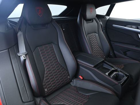 Used 2020 Lamborghini Urus AWD/4WD image 19