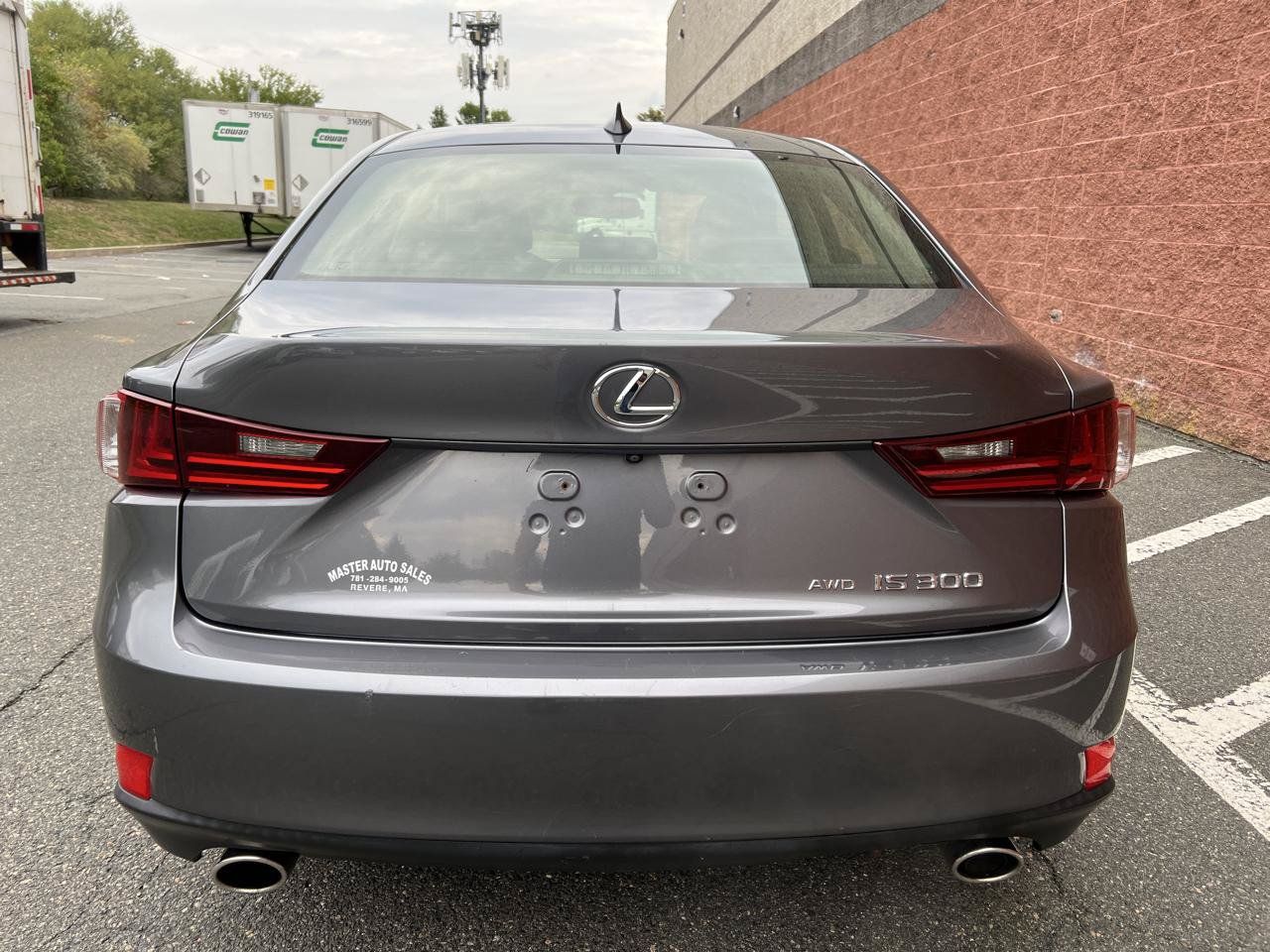Used 2016 Lexus IS 300 AWD w/ Navigation System Package image 5