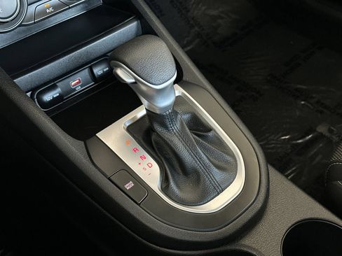 Used 2023 Kia Forte LXS w/ LXS Technology Package image 18