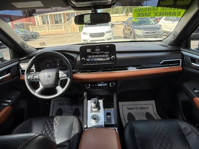 Used 2022 Mitsubishi Outlander SEL FWD image 11