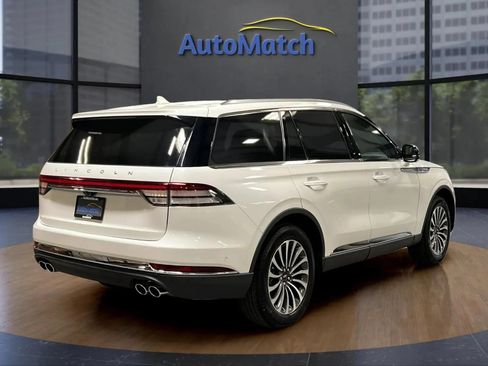 Used 2024 Lincoln Aviator Reserve w/ Equipment Group 201A AWD/4WD image 11