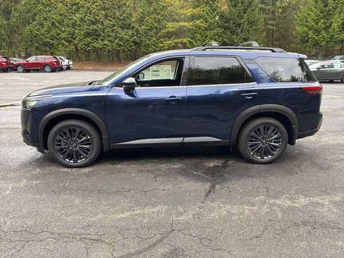 New 2026 Nissan Pathfinder SL w/ SL Premium Package AWD/4WD image 4
