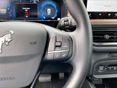 Used 2025 Ford Bronco Sport Outer Banks w/ Outer Banks Tech Package+ AWD/4WD image 14