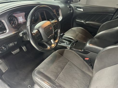 Used 2021 Dodge Charger R/T w/ Plus Group RWD image 2