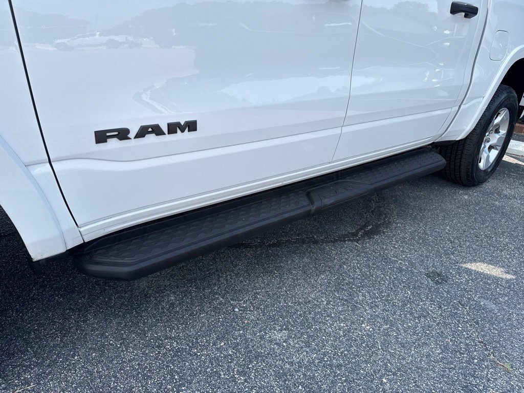 Used 2023 RAM 1500 Big Horn AWD/4WD image 31