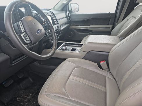 Used 2020 Ford Expedition Max Limited w/ Equipment Group 301A RWD image 4