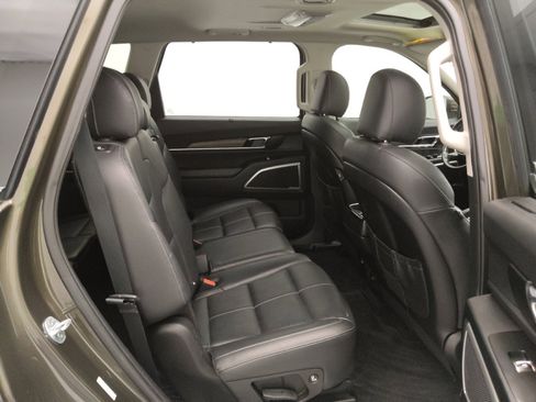 Used 2021 Kia Telluride EX FWD image 19