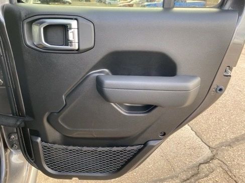 New 2026 Jeep Gladiator Willys AWD/4WD image 27