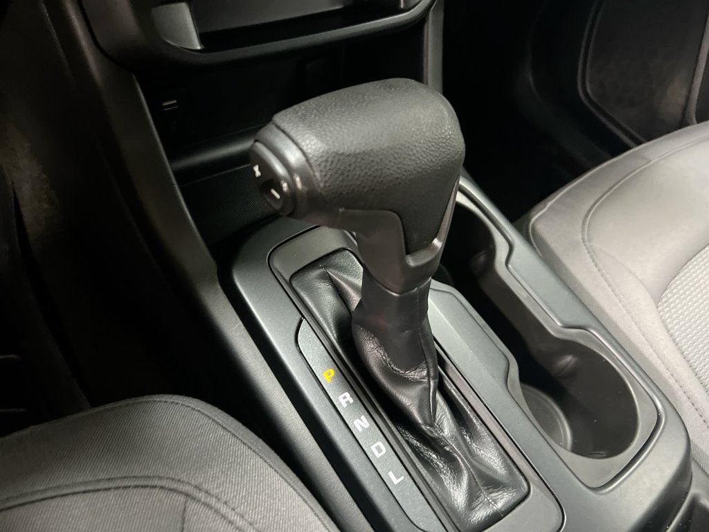 Used 2018 Chevrolet Colorado W/T w/ Custom Special Edition AWD/4WD image 17