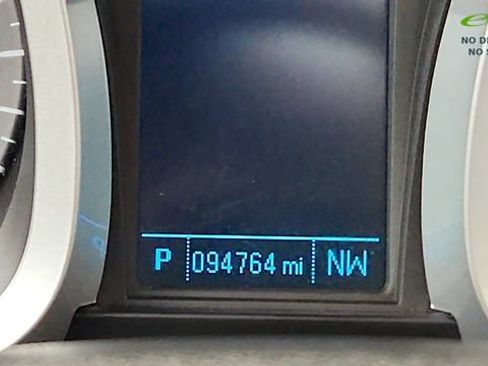 Used 2017 Chevrolet Equinox Premier w/ Enhanced Convenience Package FWD image 54