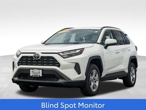 Used 2023 Toyota RAV4 XLE image 3