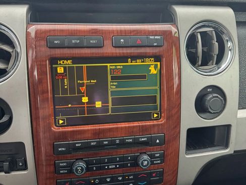 Used 2010 Ford F150 Lariat image 17